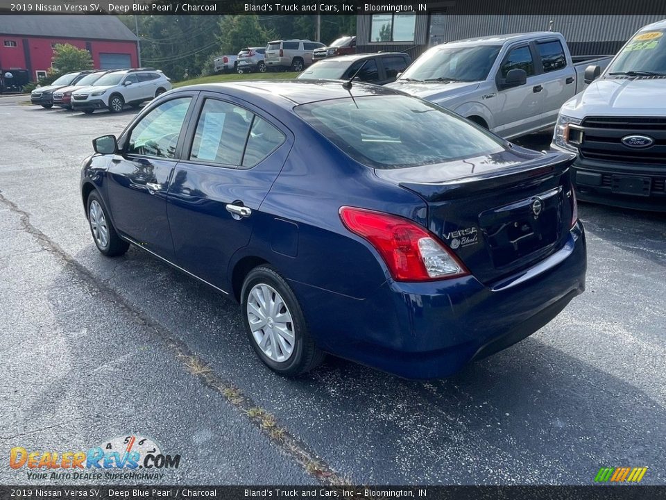 2019 Nissan Versa SV Deep Blue Pearl / Charcoal Photo #3