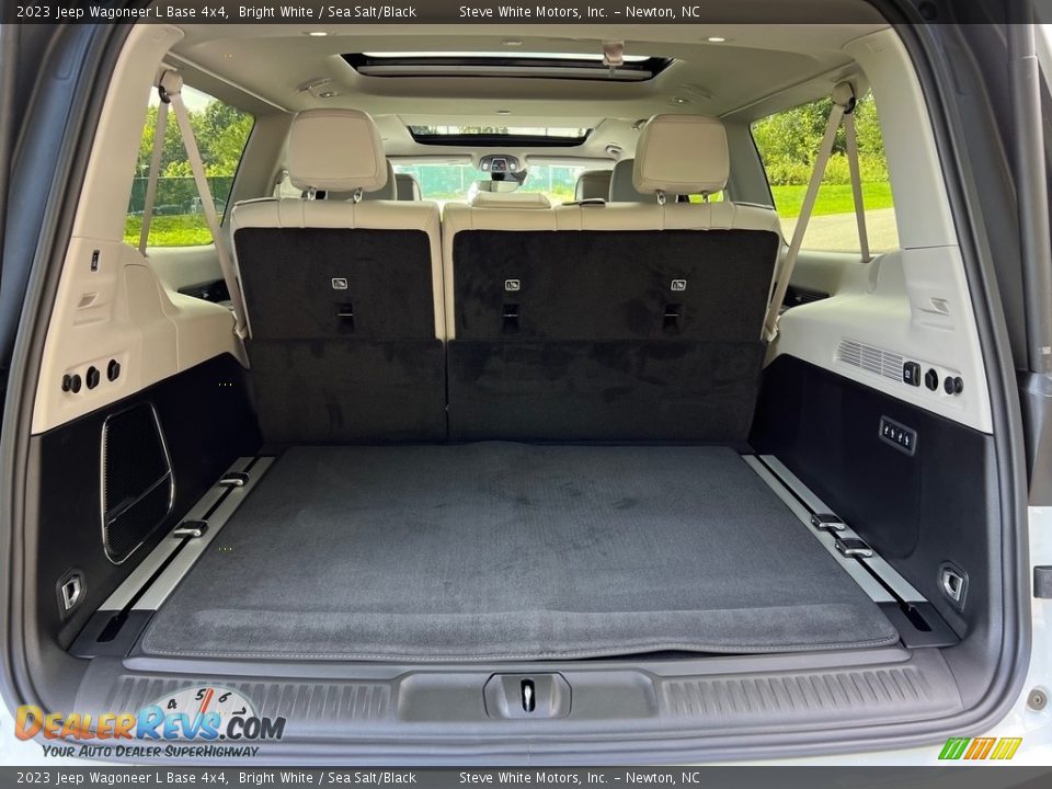 2023 Jeep Wagoneer L Base 4x4 Trunk Photo #19