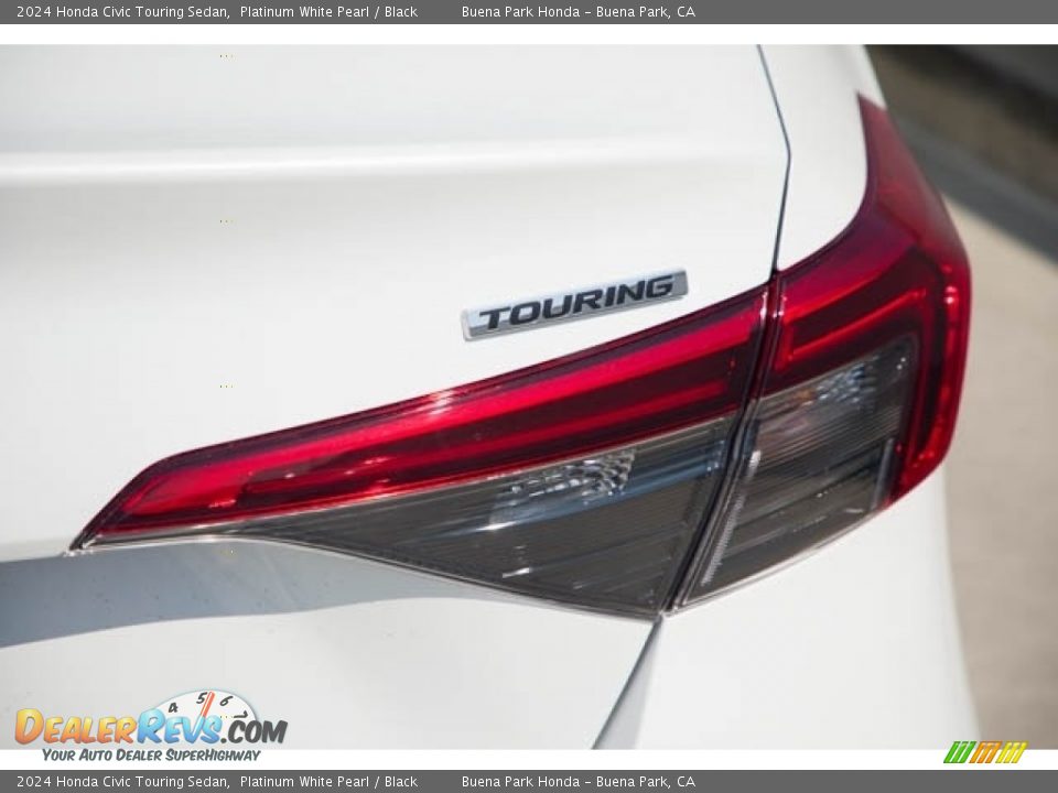 2024 Honda Civic Touring Sedan Logo Photo #7