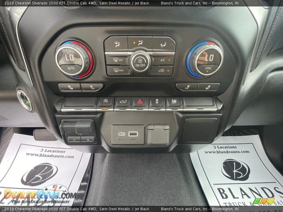 2019 Chevrolet Silverado 1500 RST Double Cab 4WD Satin Steel Metallic / Jet Black Photo #30