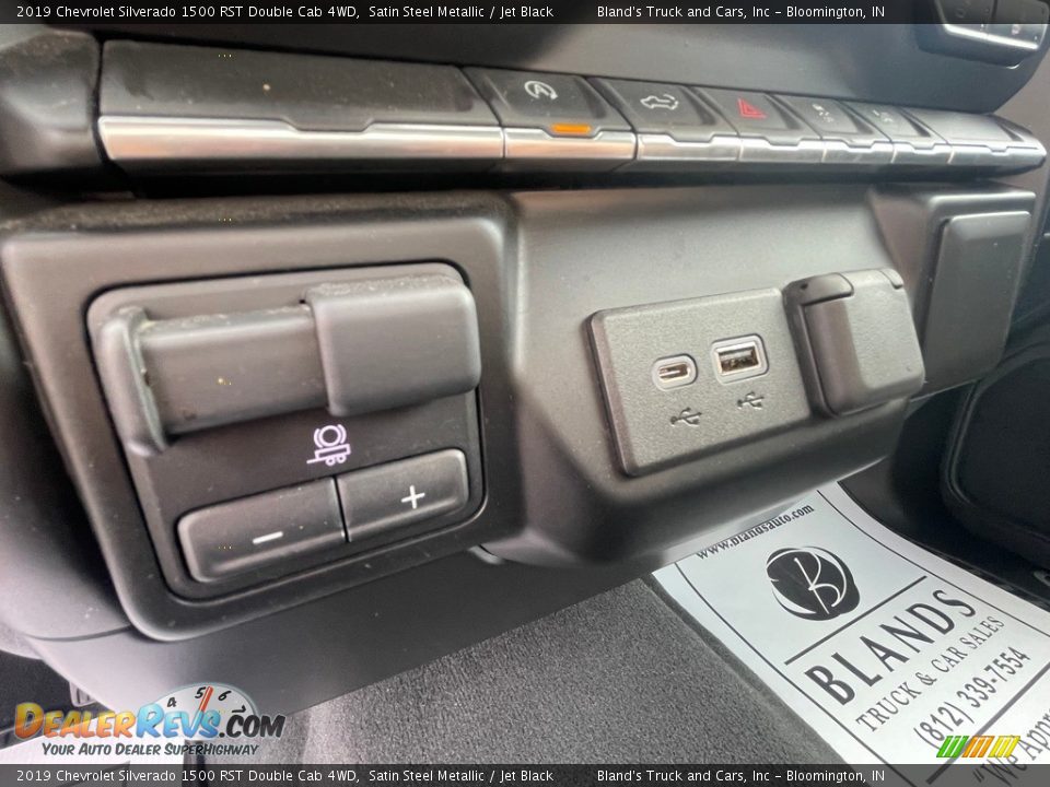2019 Chevrolet Silverado 1500 RST Double Cab 4WD Satin Steel Metallic / Jet Black Photo #31
