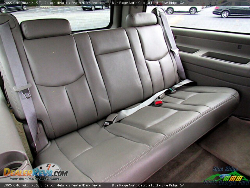 Rear Seat of 2005 GMC Yukon XL SLT Photo #14