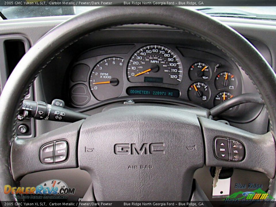 2005 GMC Yukon XL SLT Steering Wheel Photo #19