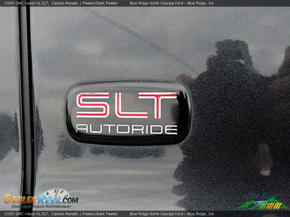 2005 GMC Yukon XL SLT Logo Photo #29