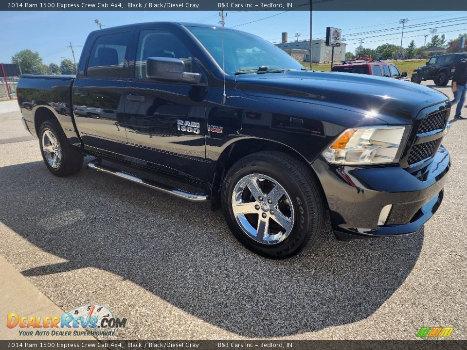 2014 Ram 1500 Express Crew Cab 4x4 Black / Black/Diesel Gray Photo #4