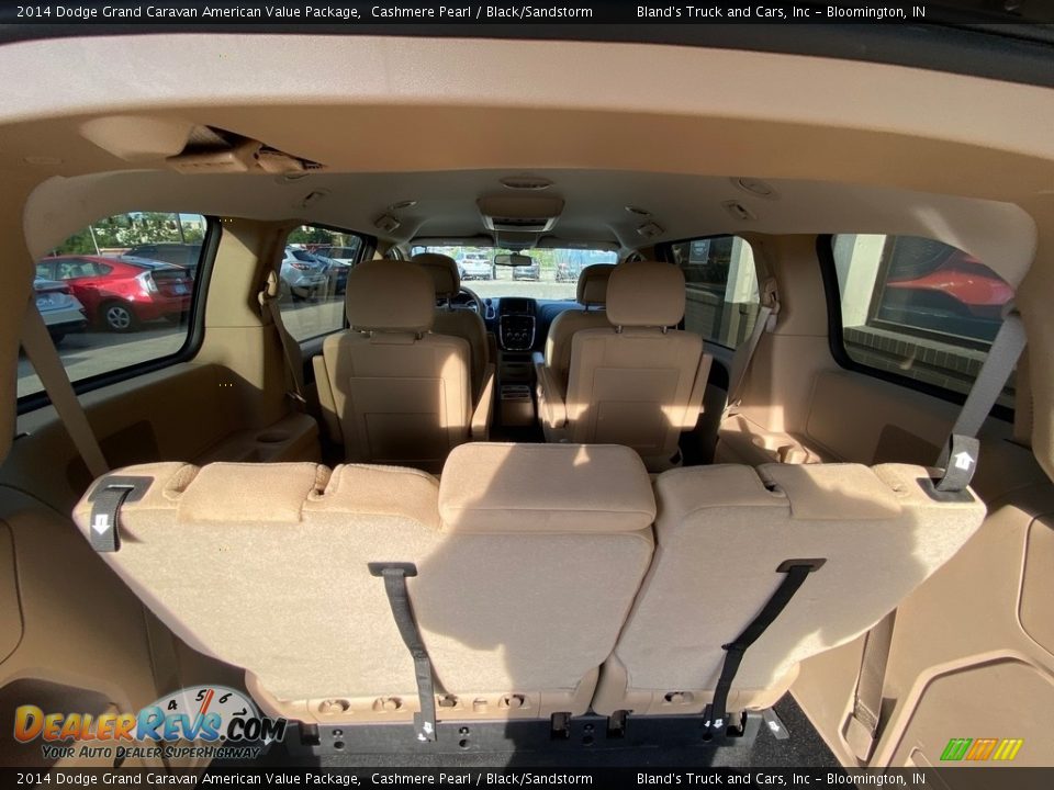 2014 Dodge Grand Caravan American Value Package Cashmere Pearl / Black/Sandstorm Photo #16