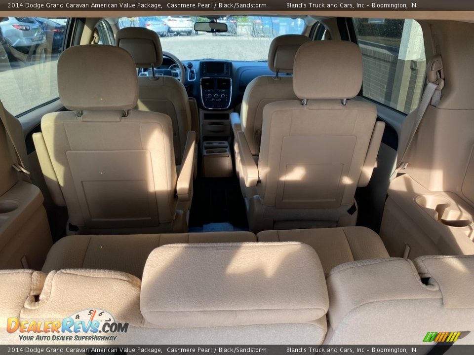 2014 Dodge Grand Caravan American Value Package Cashmere Pearl / Black/Sandstorm Photo #18