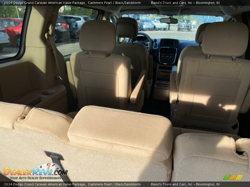 2014 Dodge Grand Caravan American Value Package Cashmere Pearl / Black/Sandstorm Photo #22