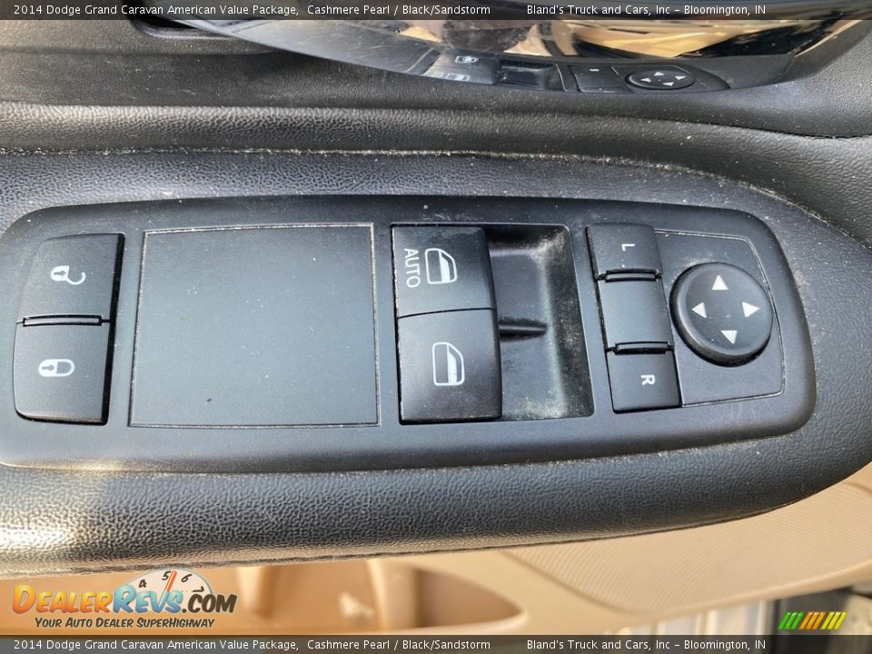 2014 Dodge Grand Caravan American Value Package Cashmere Pearl / Black/Sandstorm Photo #28