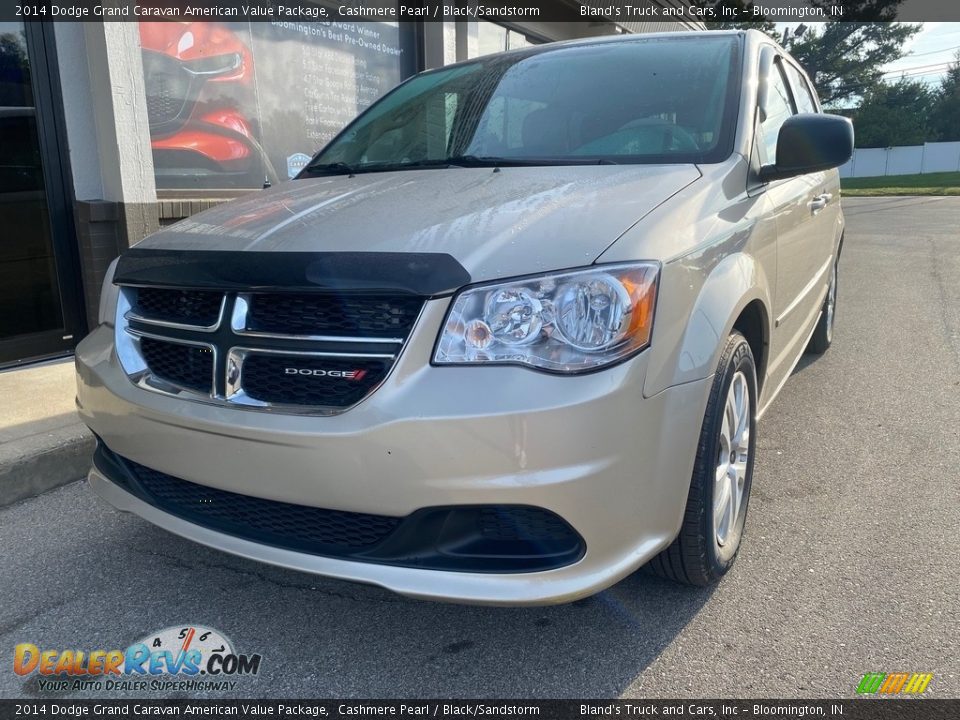 2014 Dodge Grand Caravan American Value Package Cashmere Pearl / Black/Sandstorm Photo #30