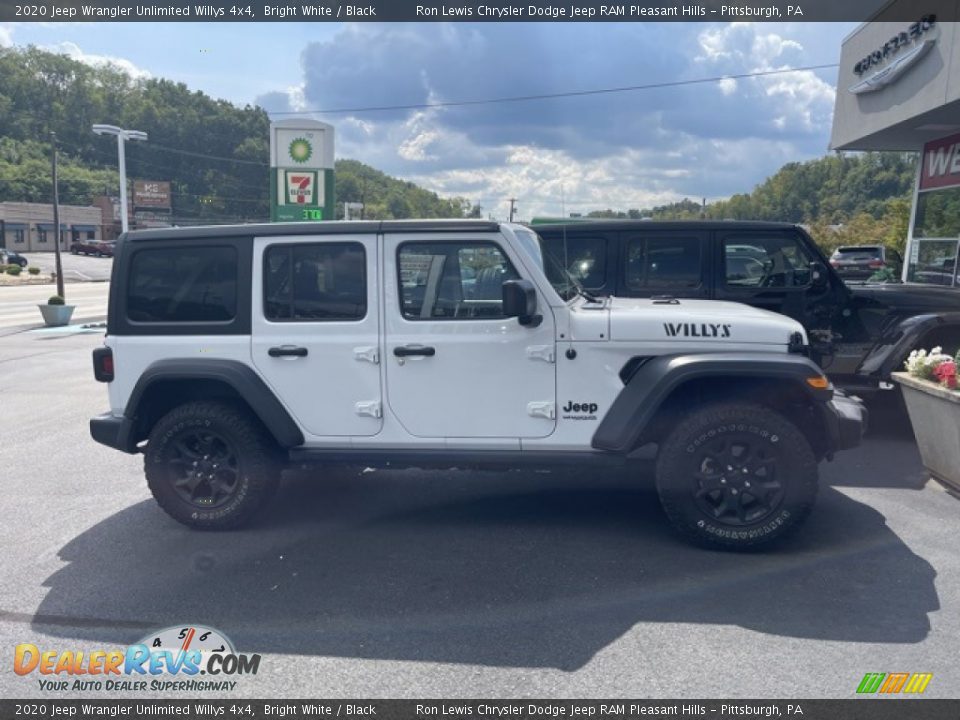 2020 Jeep Wrangler Unlimited Willys 4x4 Bright White / Black Photo #2