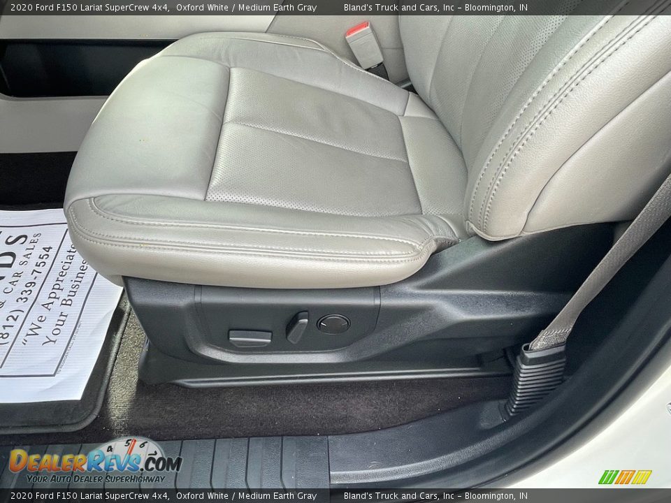 Front Seat of 2020 Ford F150 Lariat SuperCrew 4x4 Photo #10