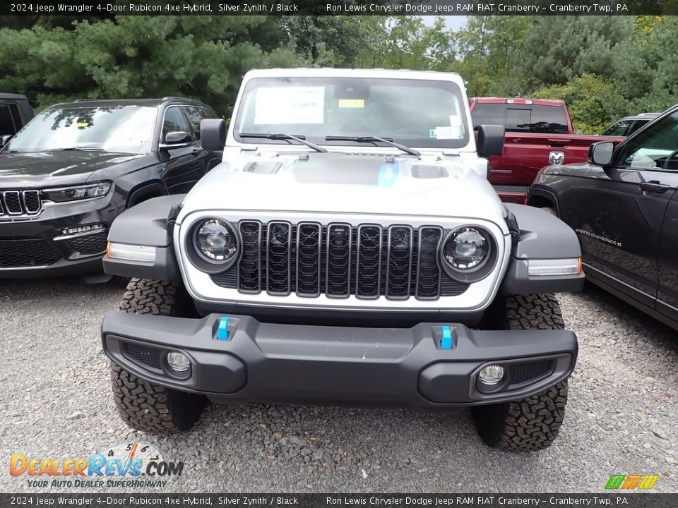 2024 Jeep Wrangler 4-Door Rubicon 4xe Hybrid Silver Zynith / Black Photo #2