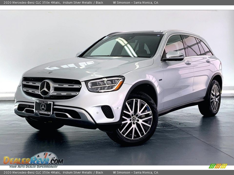 Front 3/4 View of 2020 Mercedes-Benz GLC 350e 4Matic Photo #11