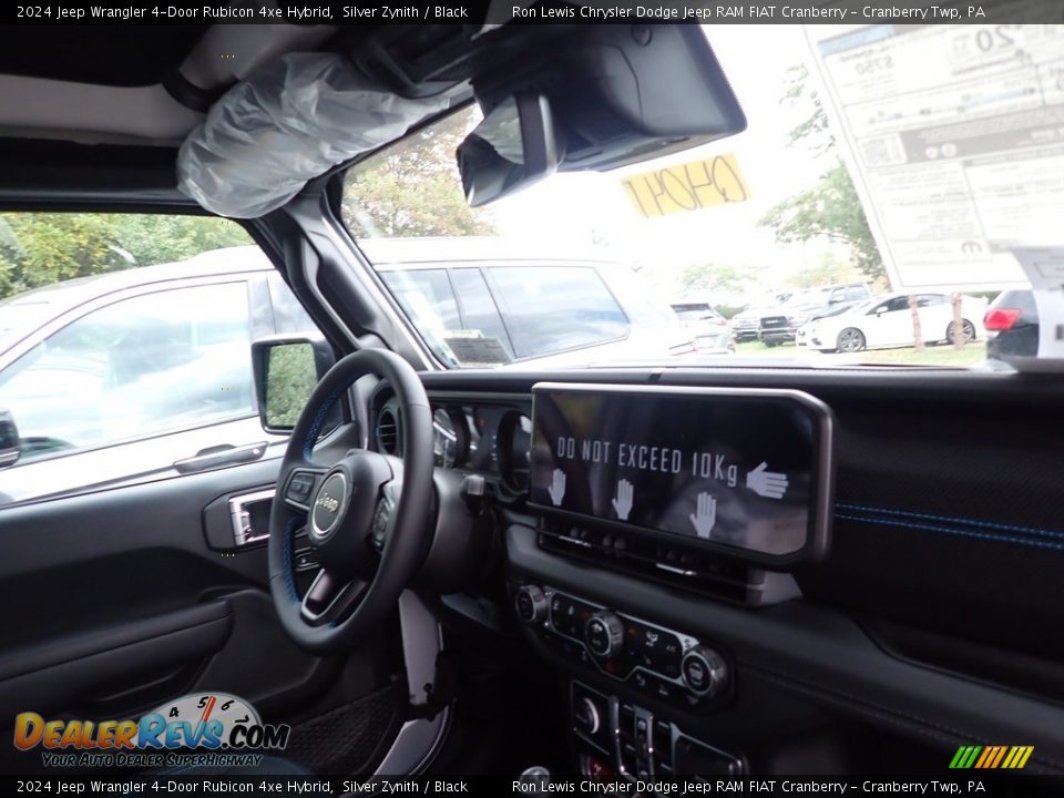 2024 Jeep Wrangler 4-Door Rubicon 4xe Hybrid Silver Zynith / Black Photo #9