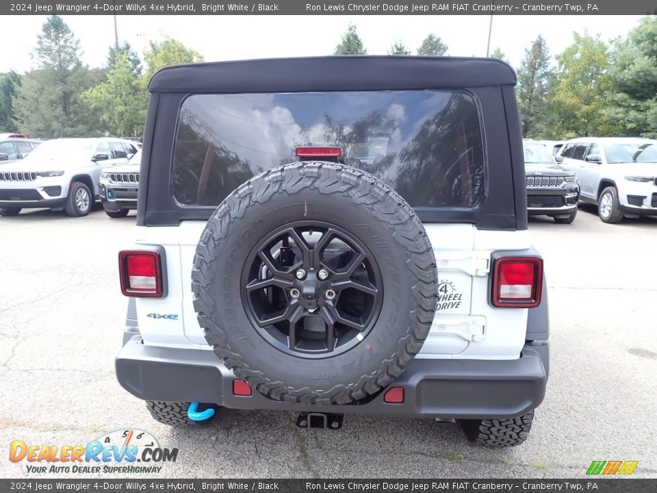 2024 Jeep Wrangler 4-Door Willys 4xe Hybrid Bright White / Black Photo #4