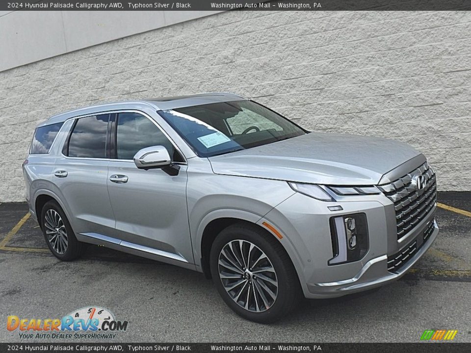 Front 3/4 View of 2024 Hyundai Palisade Calligraphy AWD Photo #1