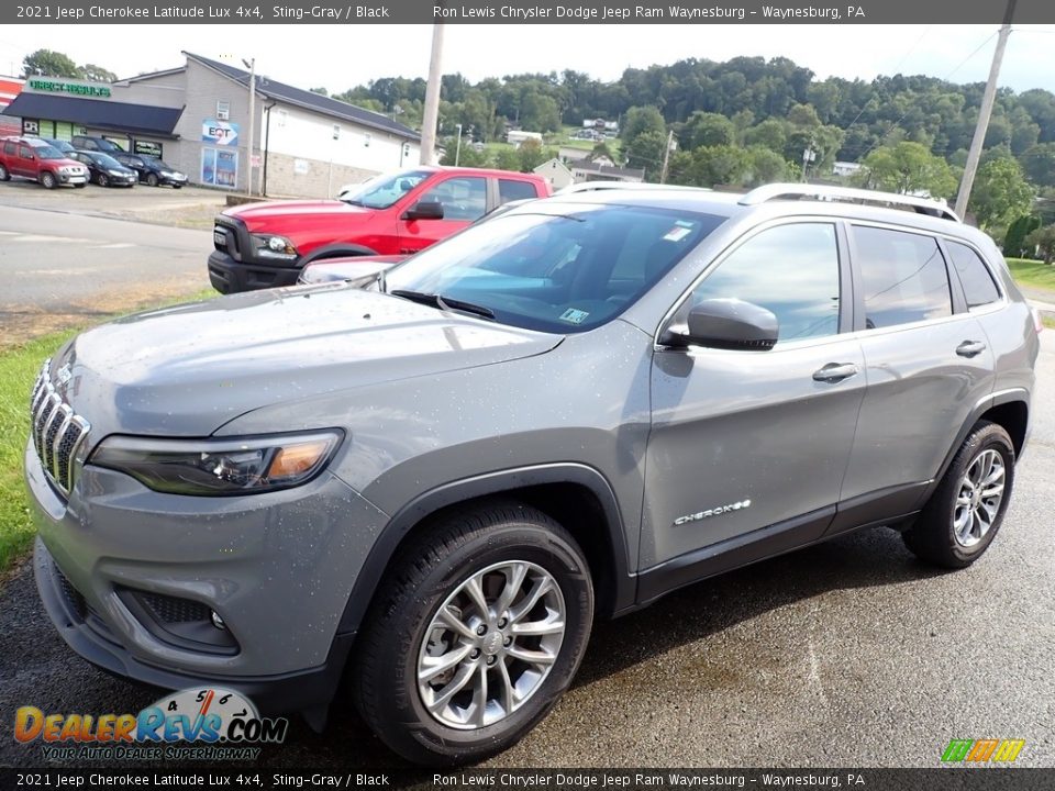 2021 Jeep Cherokee Latitude Lux 4x4 Sting-Gray / Black Photo #1