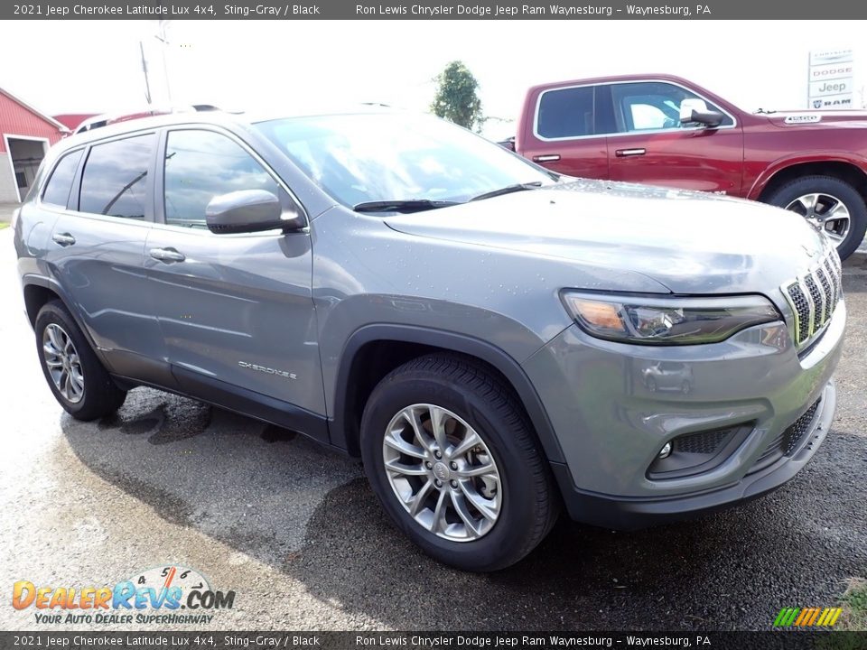 2021 Jeep Cherokee Latitude Lux 4x4 Sting-Gray / Black Photo #4