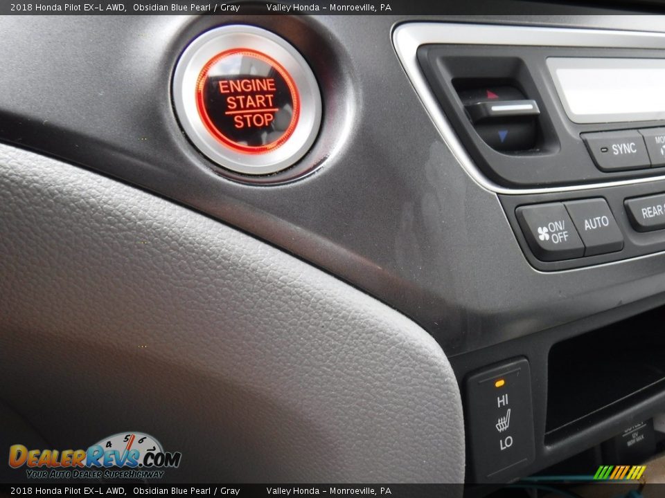 2018 Honda Pilot EX-L AWD Obsidian Blue Pearl / Gray Photo #17