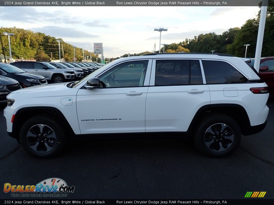 2024 Jeep Grand Cherokee 4XE Bright White / Global Black Photo #2