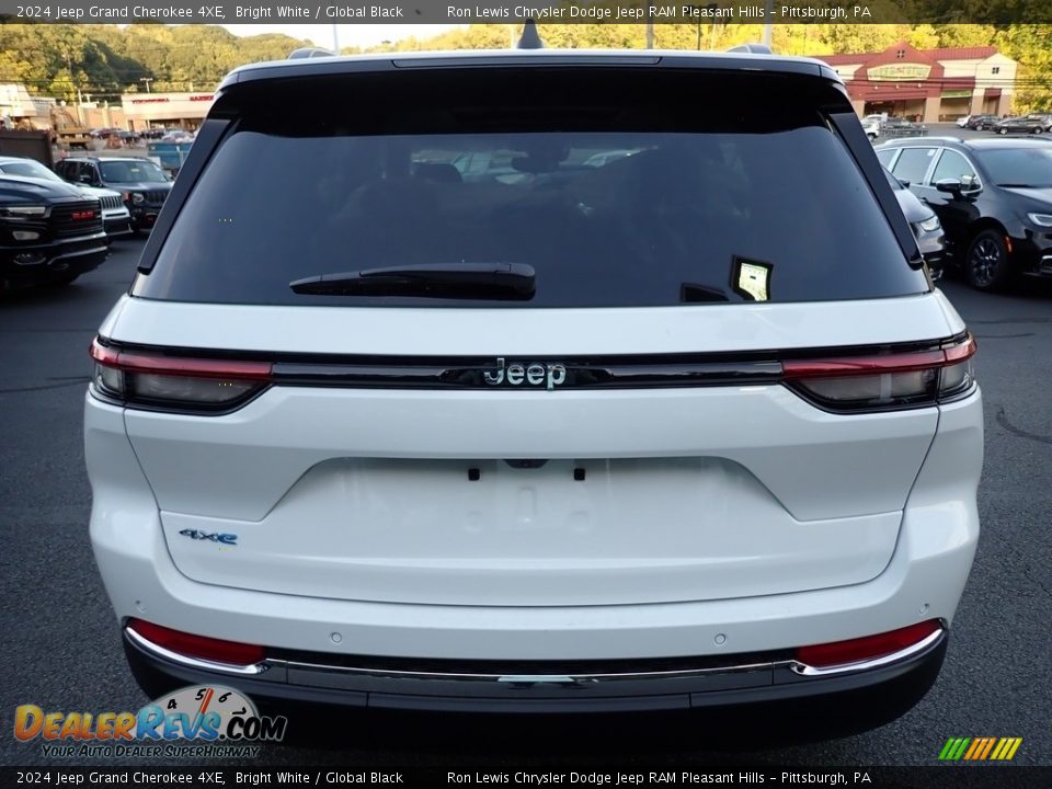 2024 Jeep Grand Cherokee 4XE Bright White / Global Black Photo #4