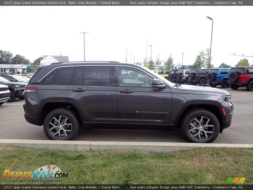 2023 Jeep Grand Cherokee Limited 4x4 Baltic Gray Metallic / Global Black Photo #6