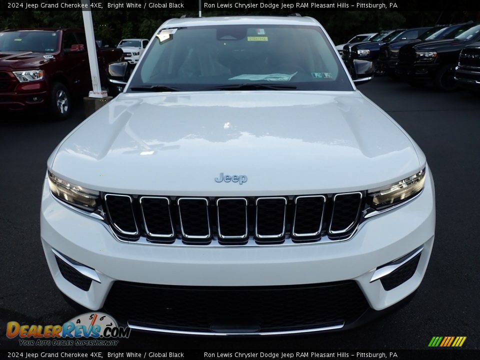 2024 Jeep Grand Cherokee 4XE Bright White / Global Black Photo #9