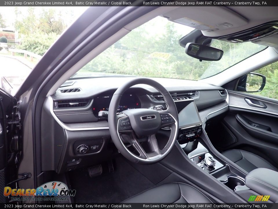 Front Seat of 2023 Jeep Grand Cherokee Limited 4x4 Photo #12
