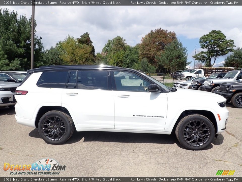 2023 Jeep Grand Cherokee L Summit Reserve 4WD Bright White / Global Black Photo #6