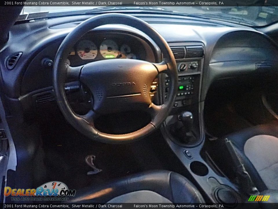 Dashboard of 2001 Ford Mustang Cobra Convertible Photo #19