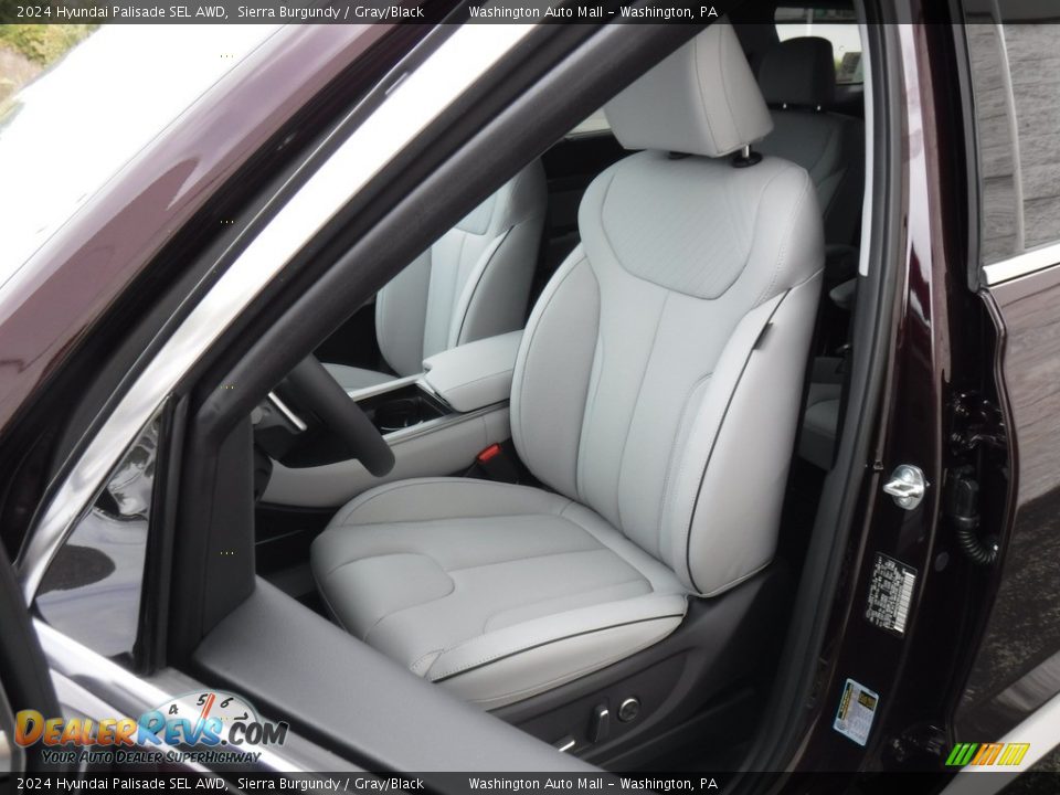 Front Seat of 2024 Hyundai Palisade SEL AWD Photo #13