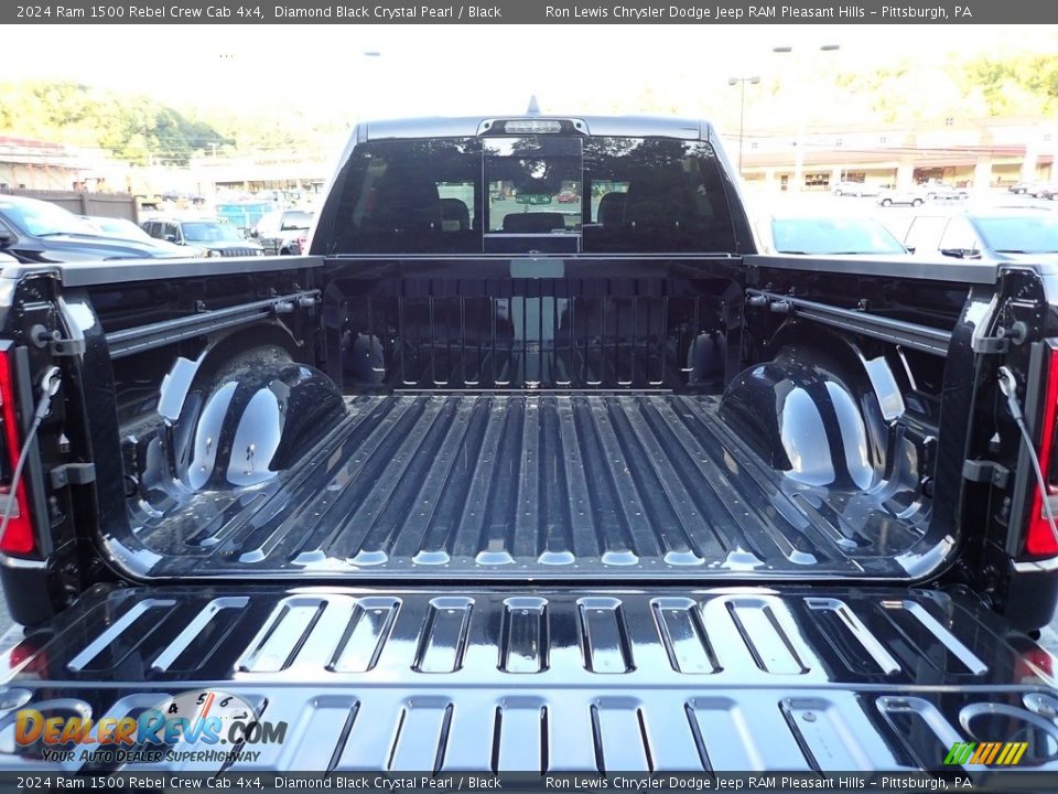 2024 Ram 1500 Rebel Crew Cab 4x4 Diamond Black Crystal Pearl / Black Photo #5