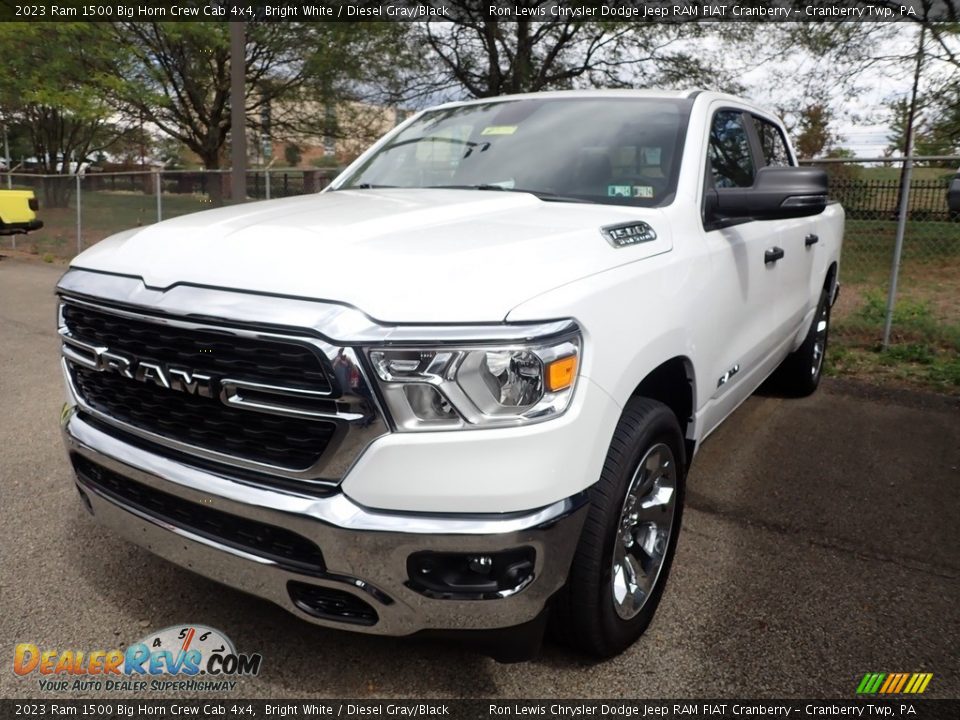 2023 Ram 1500 Big Horn Crew Cab 4x4 Bright White / Diesel Gray/Black Photo #9