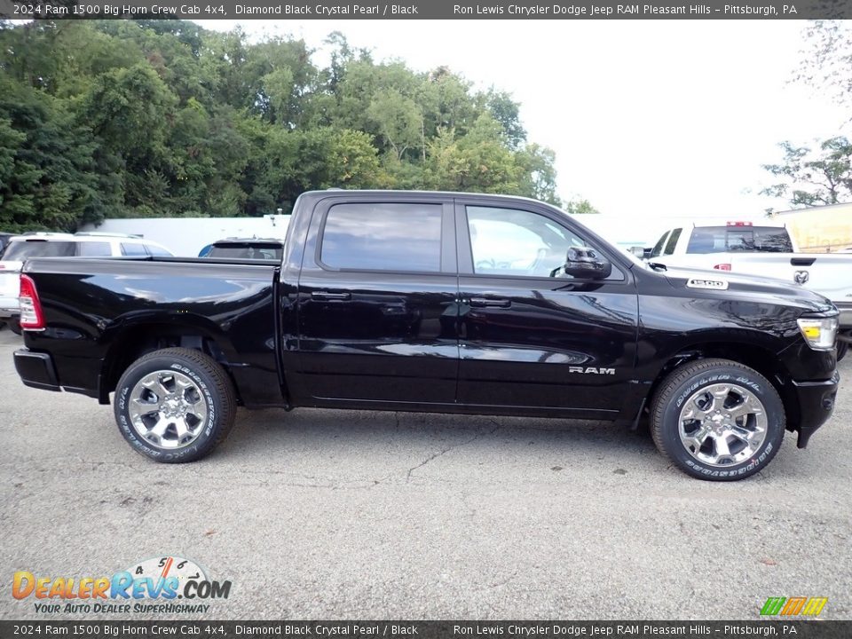 2024 Ram 1500 Big Horn Crew Cab 4x4 Diamond Black Crystal Pearl / Black Photo #9