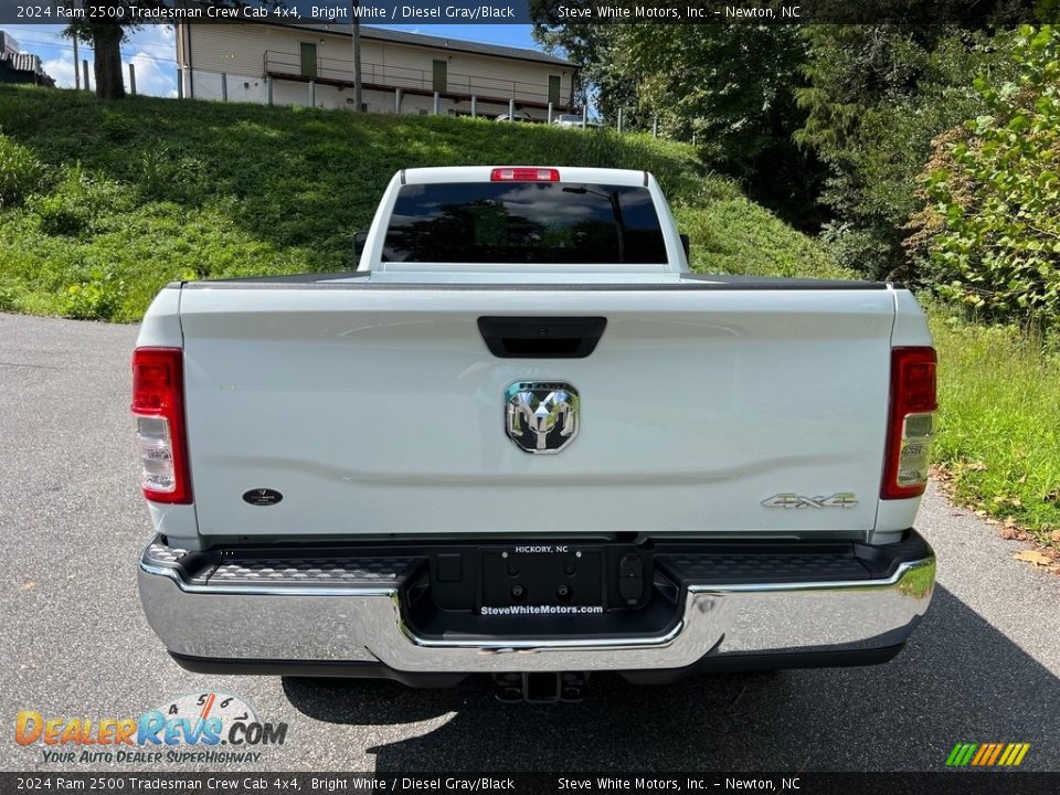 2024 Ram 2500 Tradesman Crew Cab 4x4 Bright White / Diesel Gray/Black Photo #7