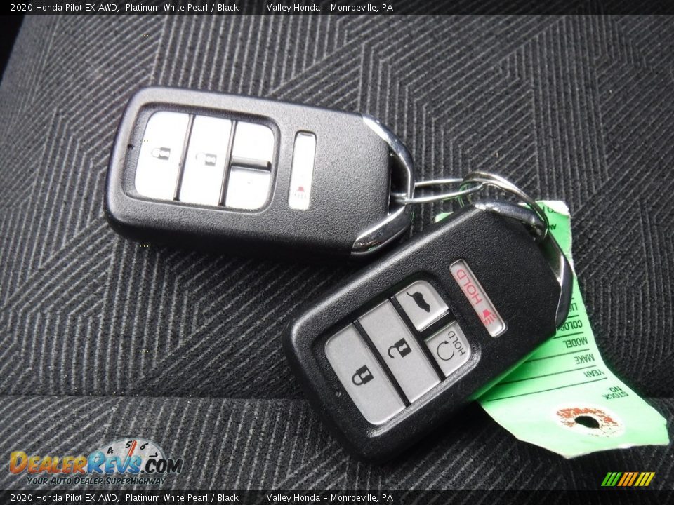 Keys of 2020 Honda Pilot EX AWD Photo #29