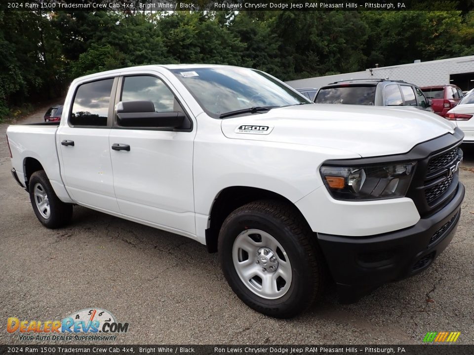 2024 Ram 1500 Tradesman Crew Cab 4x4 Bright White / Black Photo #9