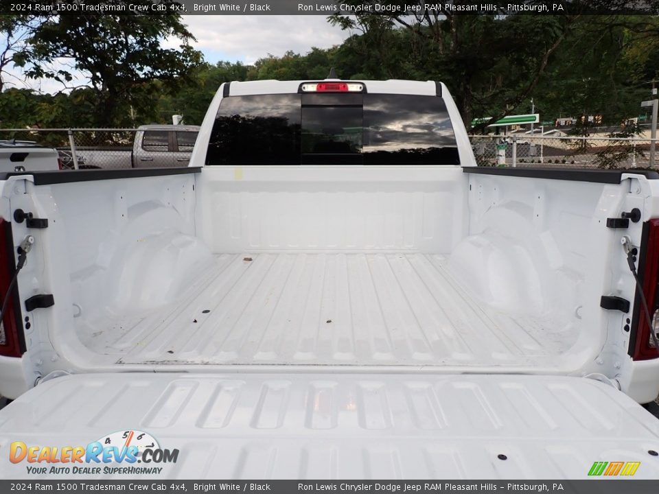 2024 Ram 1500 Tradesman Crew Cab 4x4 Bright White / Black Photo #5