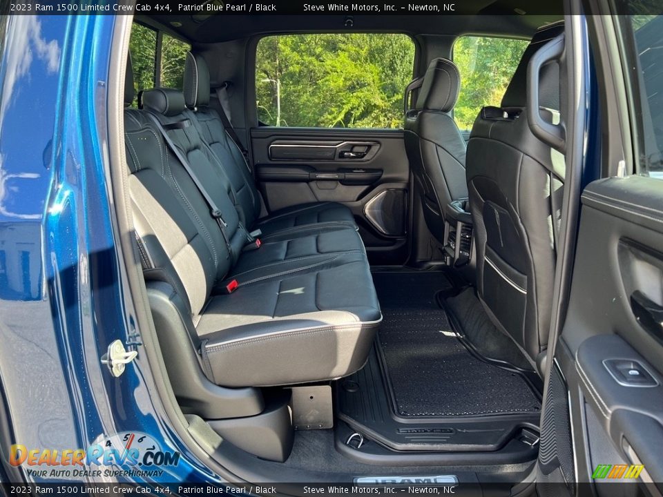 2023 Ram 1500 Limited Crew Cab 4x4 Patriot Blue Pearl / Black Photo #19