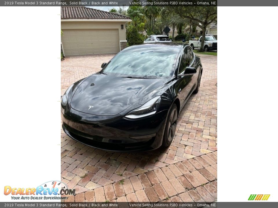 2019 Tesla Model 3 Standard Range Solid Black / Black and White Photo #2