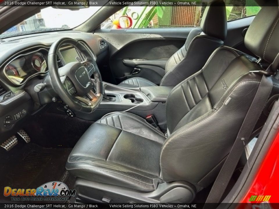 Front Seat of 2016 Dodge Challenger SRT Hellcat Photo #4