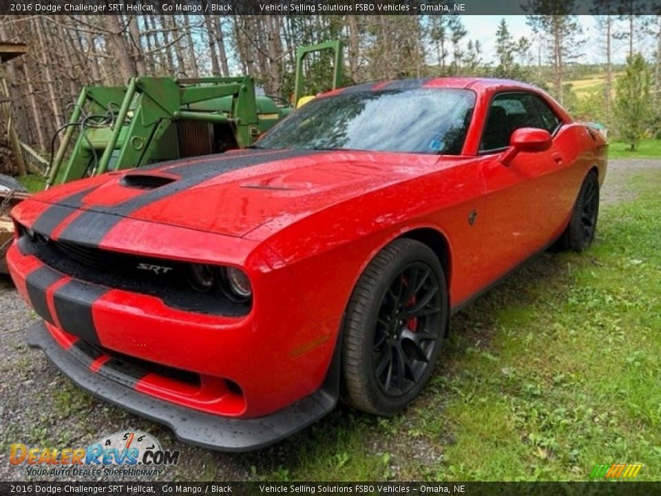 Go Mango 2016 Dodge Challenger SRT Hellcat Photo #21