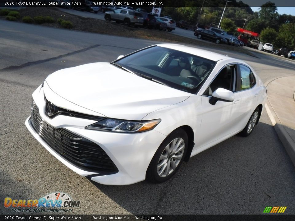 2020 Toyota Camry LE Super White / Ash Photo #11