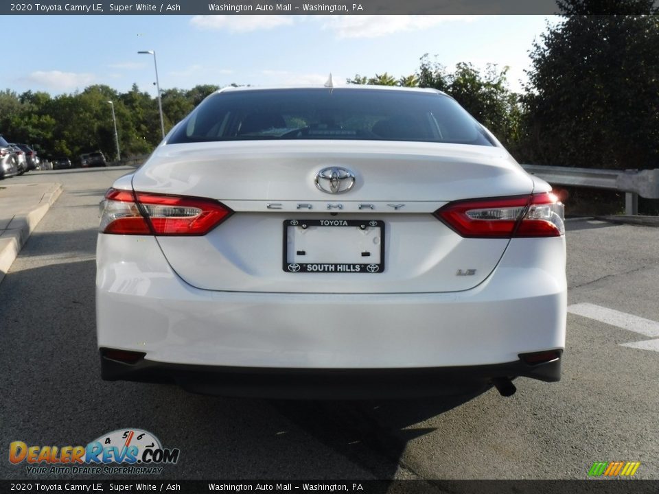 2020 Toyota Camry LE Super White / Ash Photo #15