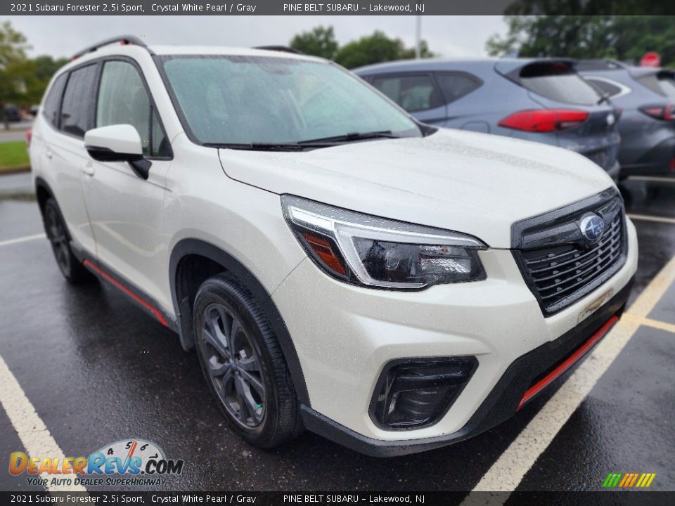 Front 3/4 View of 2021 Subaru Forester 2.5i Sport Photo #2