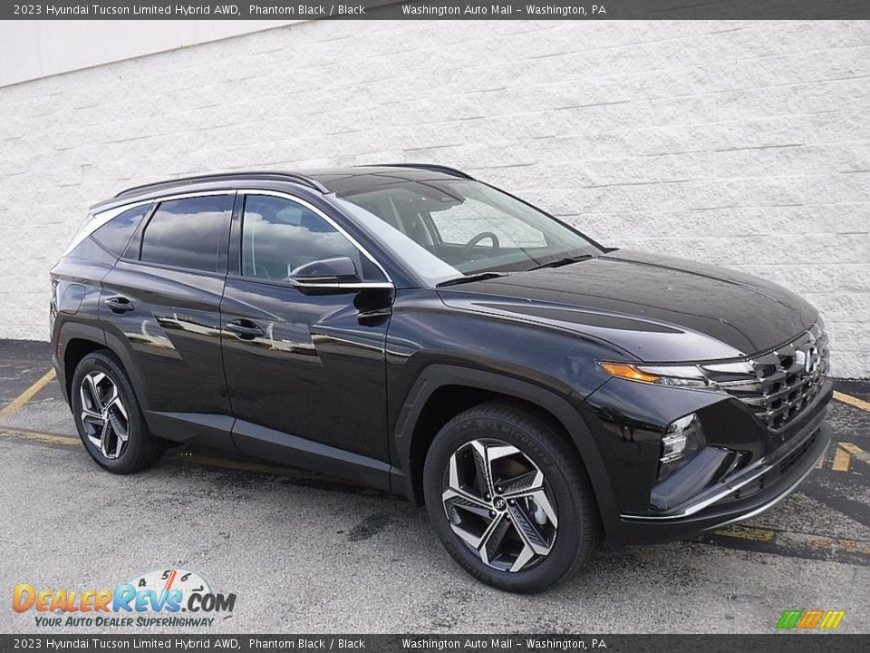 Front 3/4 View of 2023 Hyundai Tucson Limited Hybrid AWD Photo #1