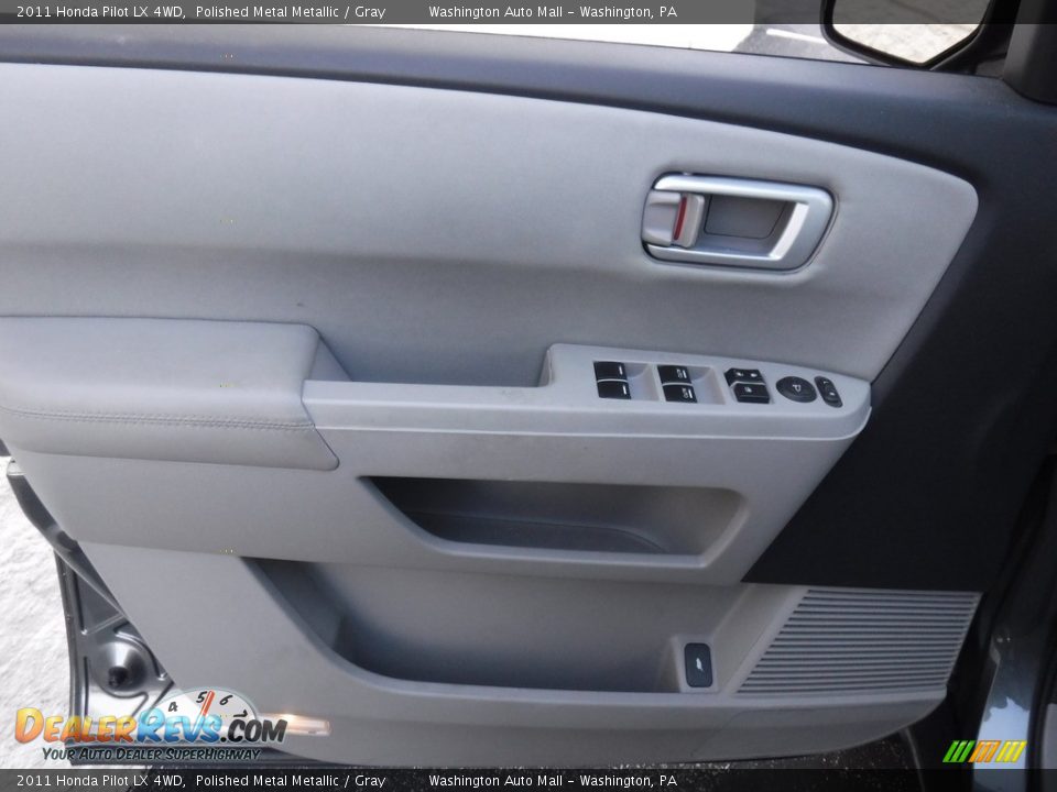 2011 Honda Pilot LX 4WD Polished Metal Metallic / Gray Photo #6