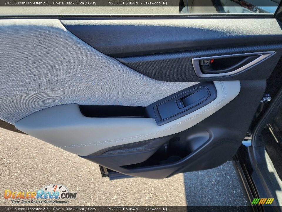 2021 Subaru Forester 2.5i Crystal Black Silica / Gray Photo #25