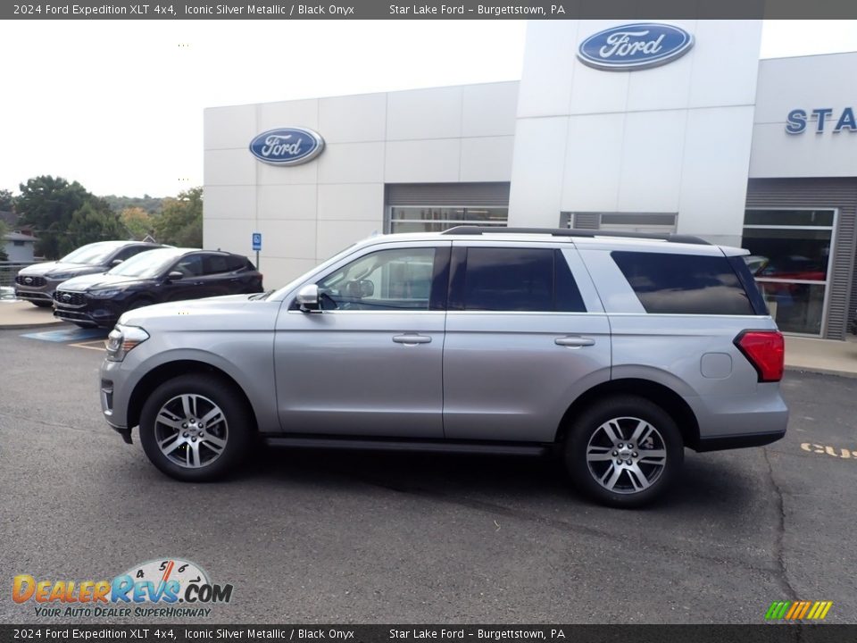 Iconic Silver Metallic 2024 Ford Expedition XLT 4x4 Photo #2